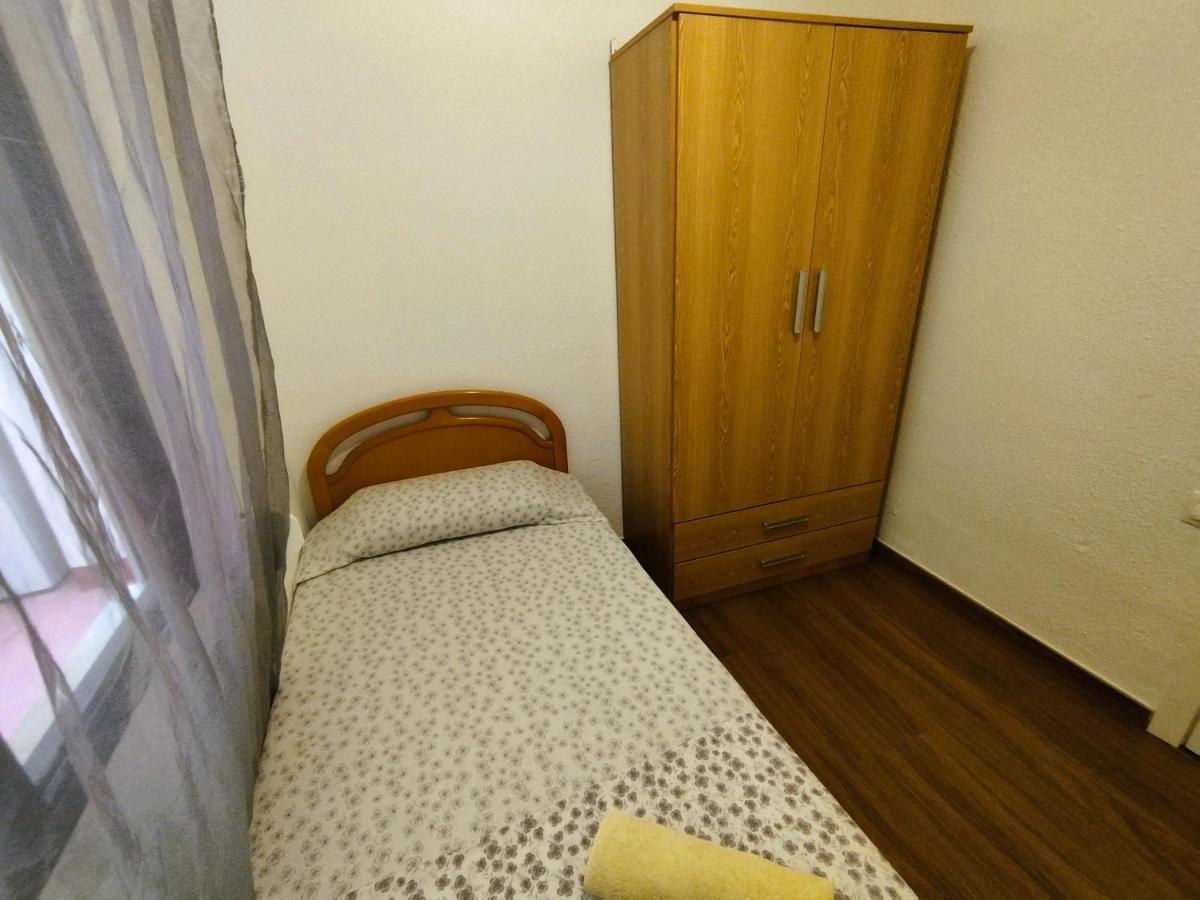 Sunny Flat With Huge Terrace! Close Downtown! Аликанте Екстериор снимка