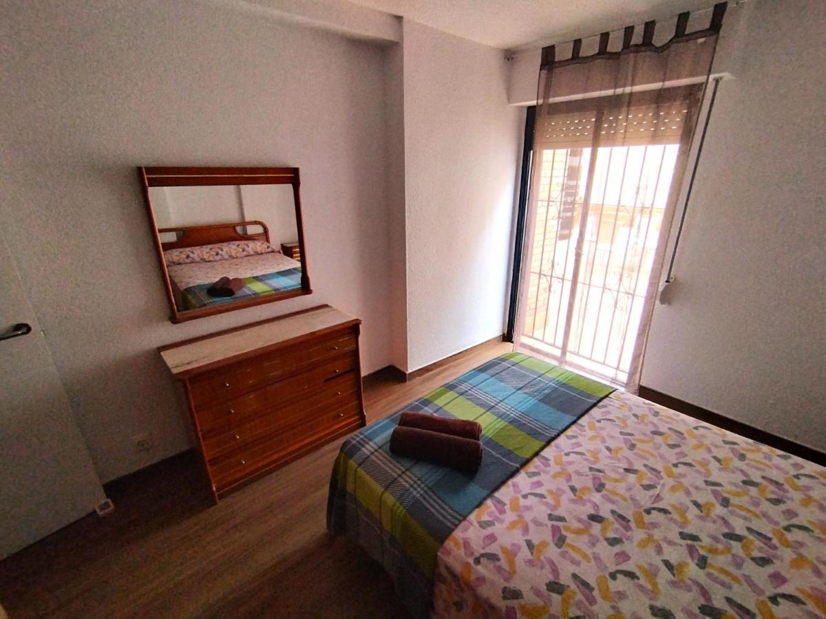 Sunny Flat With Huge Terrace! Close Downtown! Аликанте Екстериор снимка